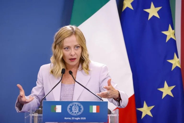 Thủ tướng Italy Giorgia Meloni. (Ảnh: voiceofemirates.com)
